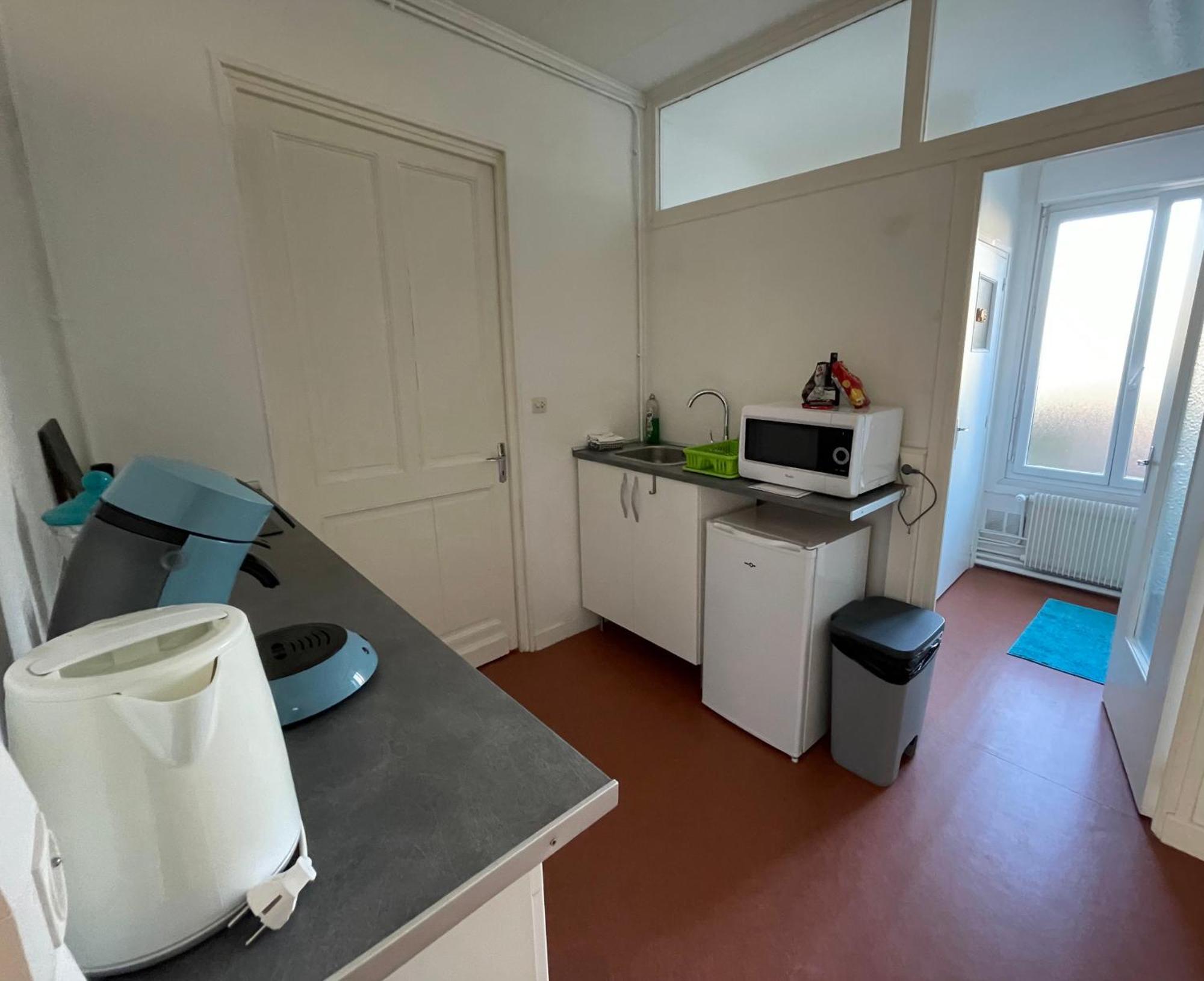 Appart'Hotel Et Chambres Ланс Экстерьер фото