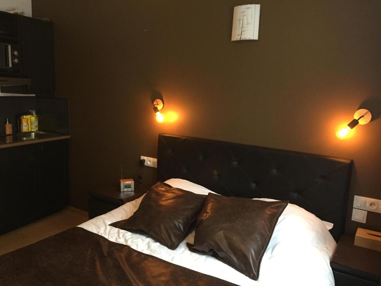 Appart'Hotel Et Chambres Ланс Экстерьер фото